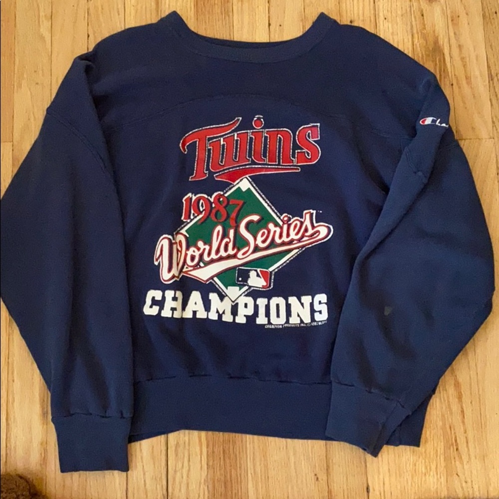 VINTAGE CHAMPION CREWNECK
